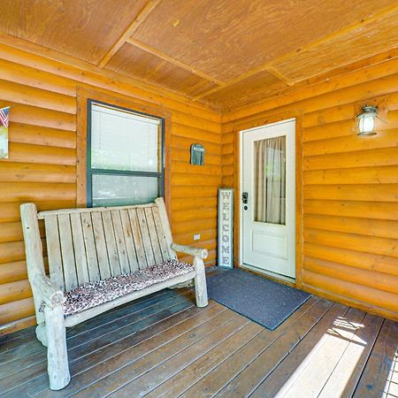 Broken Bow Rental Cabin With Hot Tub And Bar Exterior photo