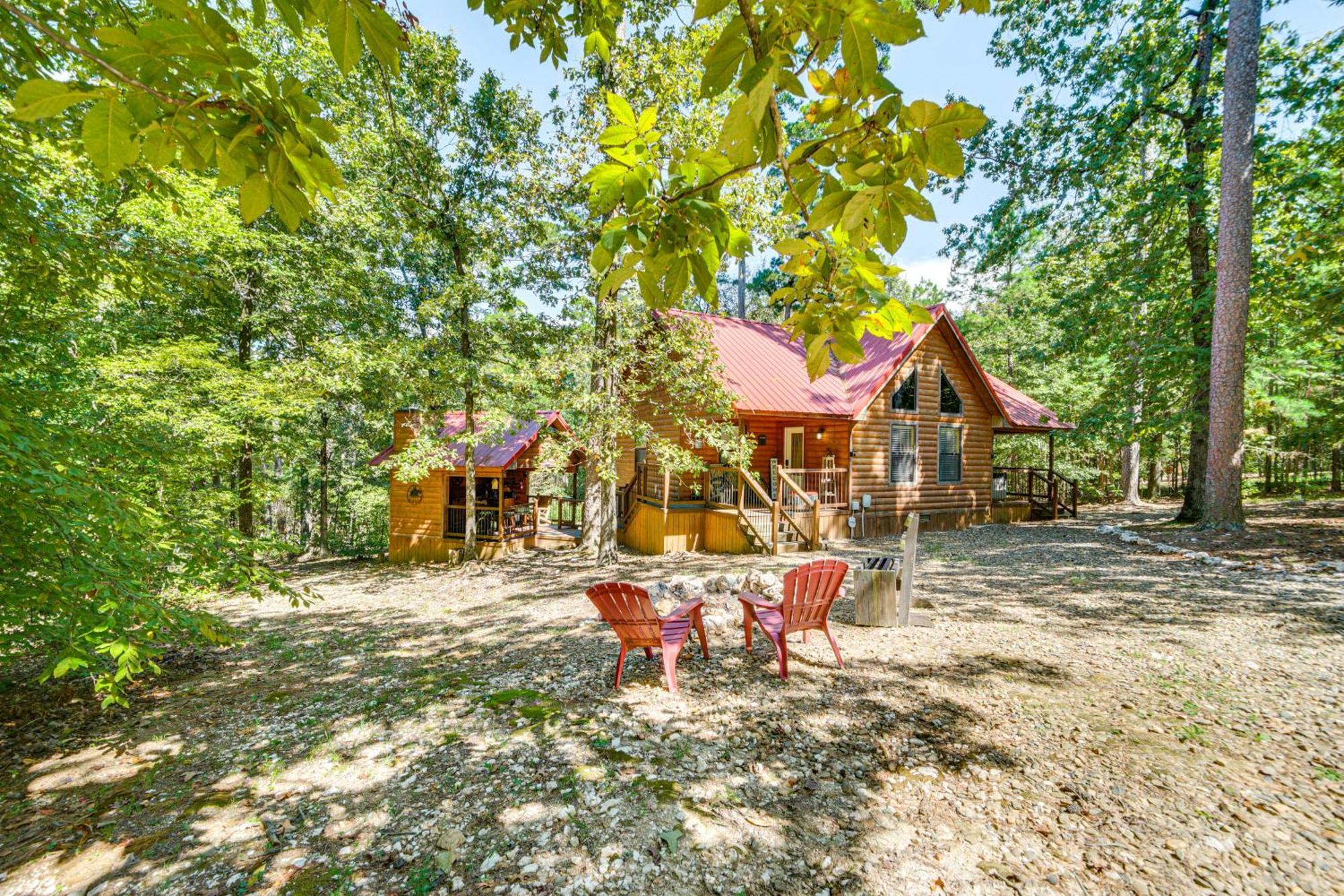 Broken Bow Rental Cabin With Hot Tub And Bar Exterior photo
